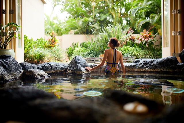 Enjoy a Getaway at Hilton Hawaiian Village Waikiki Beach Resort Timeshare