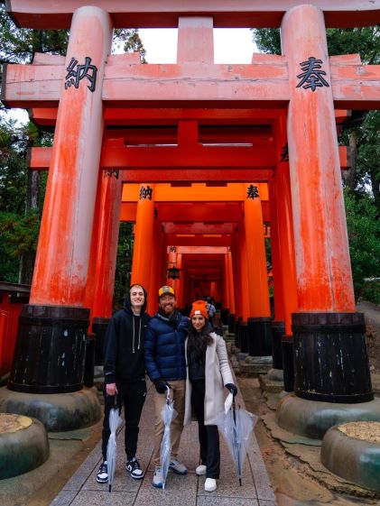 A Hilton Grand Vacations Member and his family shrine hiking in Kyoto, Japan