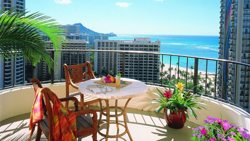 Hilton Hawaiian Village Lagoon Tower, 2 bedroom, Fabulous beach and lagoon!  - Honolulu